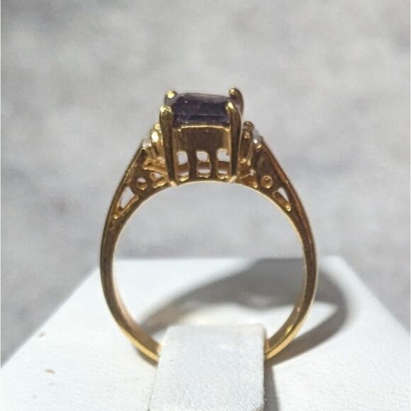 Whimsical Fantasy Purple Stone Bright Gold Tone Ring Size - Picture 7 of 16